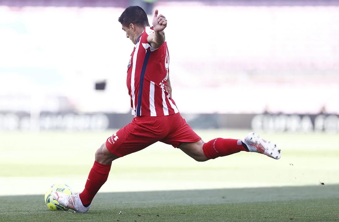 ملخص مباراة برشلونة وفالنسيا اليومتفاصيل المواجهة المثيرة في الدوري الإسباني
