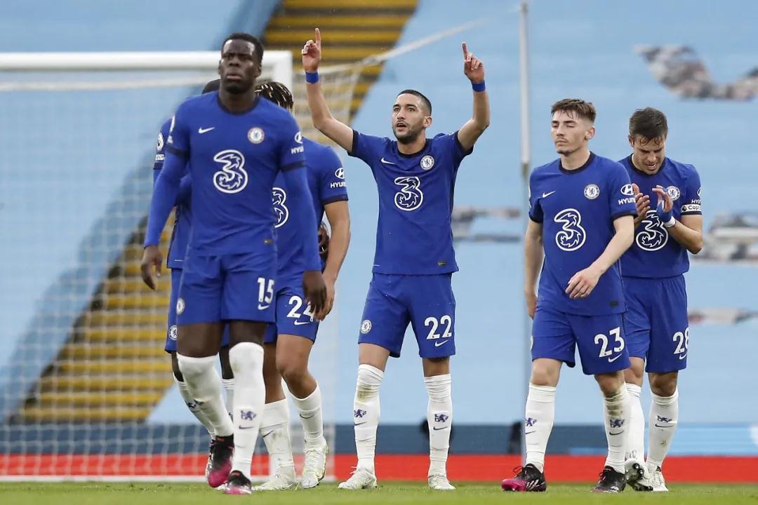 ميعاد مباراة الزمالك والأهلي في السوبر المصري